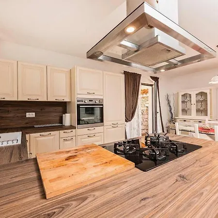 Dom wakacyjny Casa Noemi *