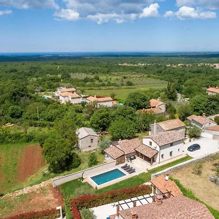 Casa Noemi * بوريتش