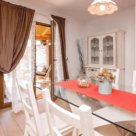 Casa Noemi Holiday home