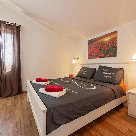 Casa Noemi بوريتش
