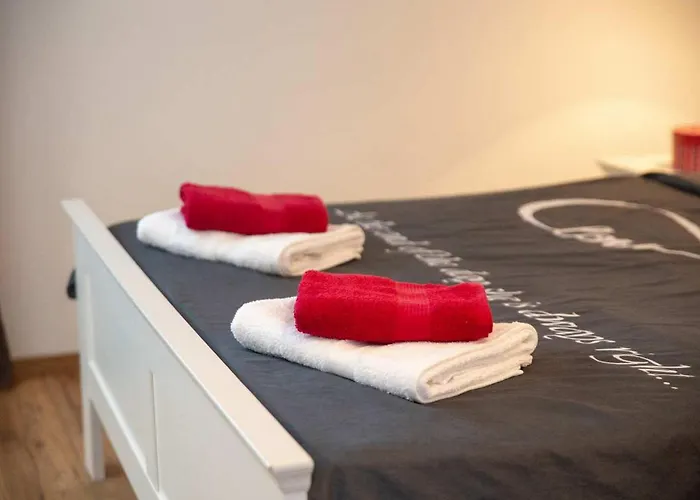 Semesterbostad Casa Noemi Rakovci